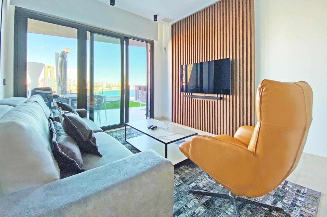 Luxury Apartment With Private Hot Tub By Poniente Beach Benidorm Dış mekan fotoğraf