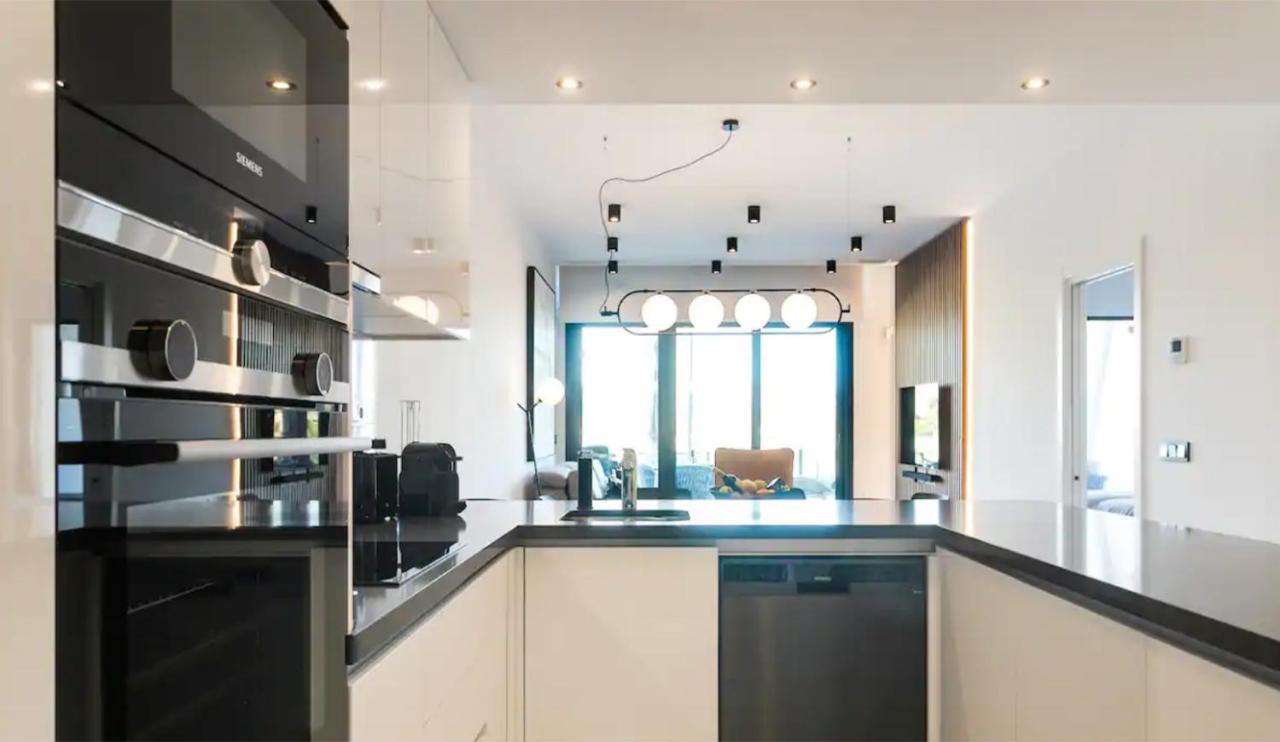 Luxury Apartment With Private Hot Tub By Poniente Beach Benidorm Dış mekan fotoğraf
