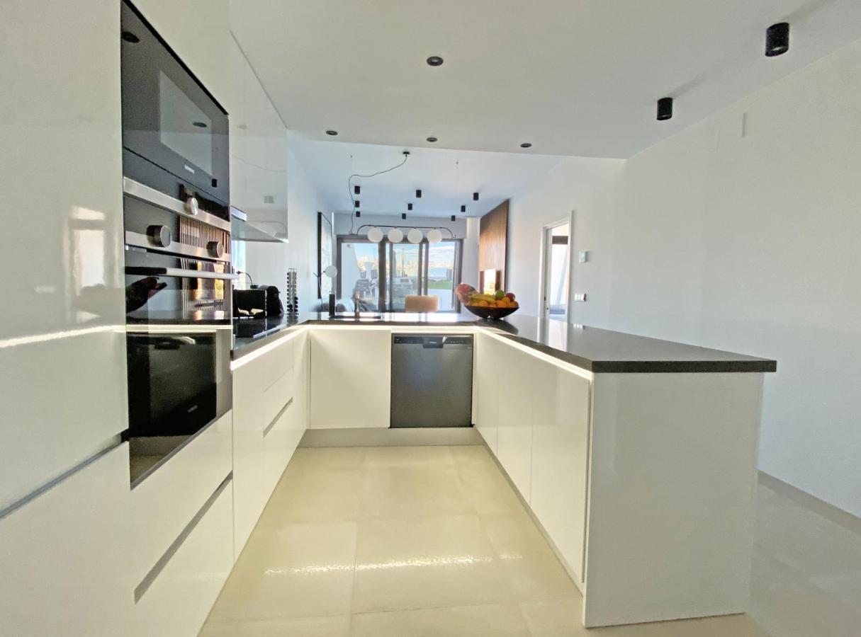 Luxury Apartment With Private Hot Tub By Poniente Beach Benidorm Dış mekan fotoğraf